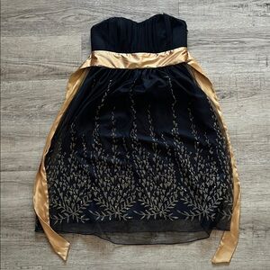 I.N. San Francisco Black and Gold Strapless Dress